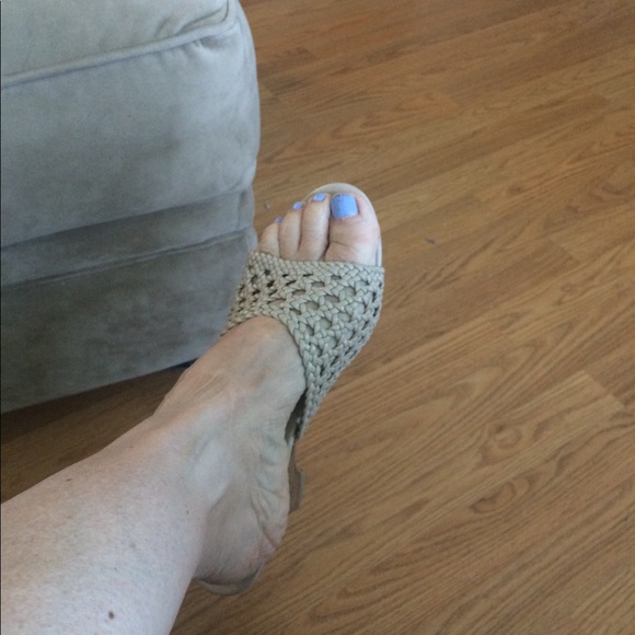 Sandals - Picture 7 of 8